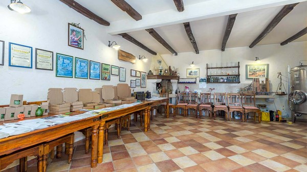 Al Torcio Prerada Maslinovog Ulja 007